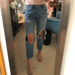 BOYFRIEND JEANS